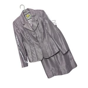 NINA MASSINI! LAVENDER PURPLE SATIN 2 PC JEWELED BUTTON SKIRT, JACKET SUIT! 10
